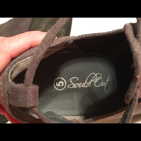 Never worn! 🔥 Women’s size 5 Sould Out Suede Boot - Picture 4 of 5